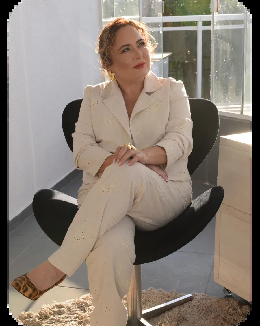 Elizangela Martinelli, criadora do Guia da Rotina que Vende